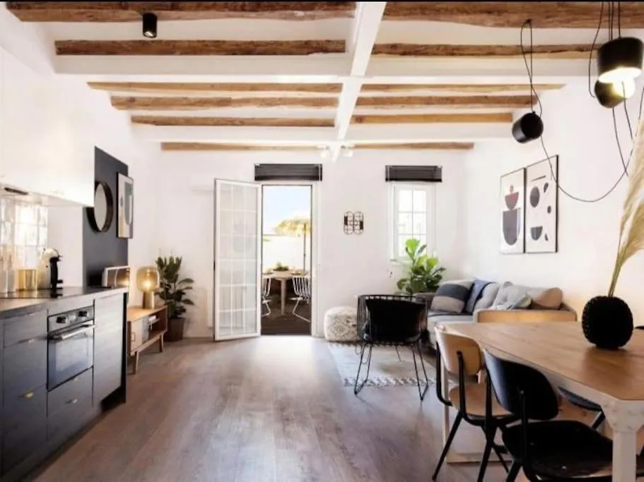 Oasis Sagrada Familia Apartment Barcelona